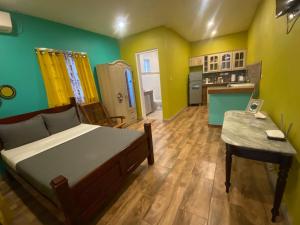 Una cocina o kitchenette en Lydia`s View