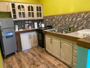 Una cocina o kitchenette en Lydia`s View