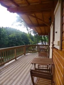 Afbeelding uit fotogalerij van Le Chalet du Chloris in Saint-Maxire