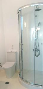 A bathroom at Aigeis-milos