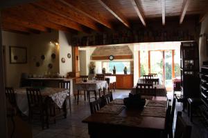 Εστιατόριο ή άλλο μέρος για φαγητό στο Sir Lambert's Guesthouse