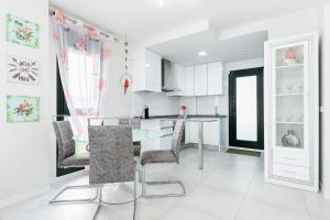 Zdjęcie z galerii obiektu Apartamento Milan w mieście Campoamor
