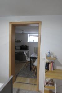 Kuchyň nebo kuchyňský kout v ubytování Wohnen in Schellhorn in der Nähe des Lanker Sees