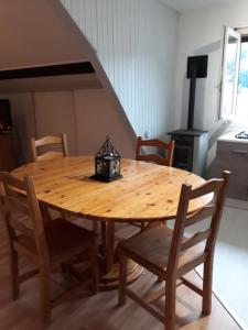 Zdjęcie z galerii obiektu Bel appartement 6 personnes proche La Bresse w mieście Cornimont