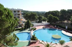 Bazén v ubytovaní la casita de salou alebo v jeho blízkosti