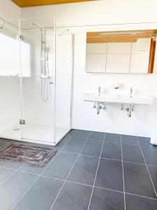 Koupelna v ubytování Ferienwohnung Balu + 34 fotografií