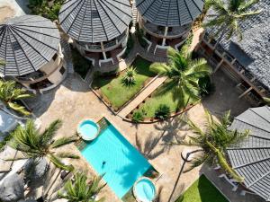 Het zwembad bij of vlak bij Zula Zanzibar