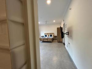 TV a/nebo společenská místnost v ubytování Serenova by Dia Hotels