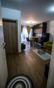 Χώρος καθιστικού στο Sunrise Apartment