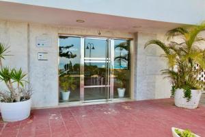 Fasada lub wejście do obiektu Rocachica Edén Beach 41