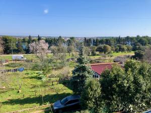 Gallery image of Goldfinch Estate in Banjole