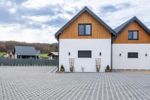 Το κτήριο όπου στεγάζεται  η παραθεριστική κατοικία