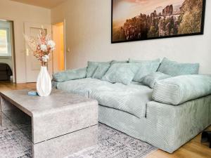 Posezení v ubytování Ferienwohnung 4 Personen *Parkplatz, WLAN, Waschmaschine*