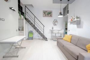 A seating area at Green House Morin - San Pietro