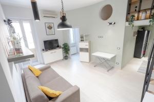 A kitchen or kitchenette at Green House Morin - San Pietro