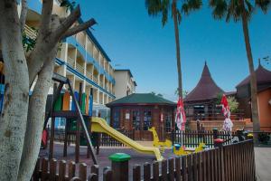 Lasten leikkialue majoituspaikassa IFA Altamarena by Lopesan Hotels