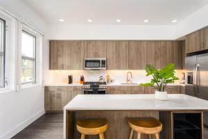 Afbeelding uit fotogalerij van Mint House - Menlo Park in Menlo Park