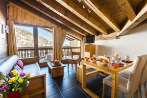 Foto da galeria de Lagrange Vacances Les Chalets Edelweiss em La Plagne