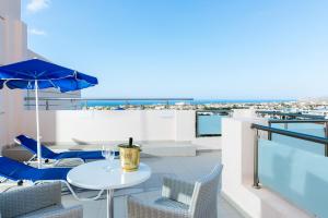 Balkón nebo terasa v ubytování Hotel Matheo Villas & Suites