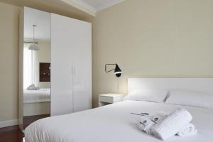 Posteľ alebo postele v izbe v ubytovaní Zinema - Basque Stay