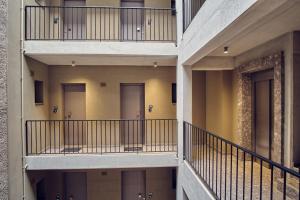 Fotografia z galérie ubytovania Tzes City Suites v destinácii Ioannina + 24 fotografií