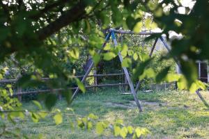 Vonkajšia záhrada v ubytovaní Masia Rural Cal Belles Mas