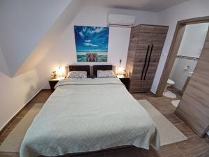 Postel nebo postele na pokoji v ubytování Sunnyside Hévíz
