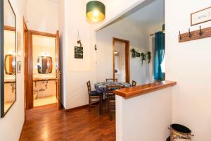 Galería fotográfica de Piazza Statuto Comfy APT - with 2 Balconies en Turín