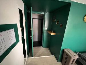 Fotografie z fotogalerie ubytování Chambres d'hôtes à la forge du Coglais v destinaci La Selle-en-Coglès