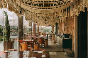 Restauracja lub miejsce do jedzenia w obiekcie Torel Avantgarde