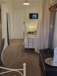 Η κουζίνα ή μικρή κουζίνα στο 140 Bond