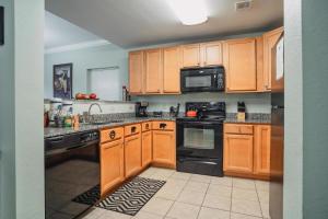 Dapur atau dapur kecil di MVC - Unit 1505 - Bearly Available