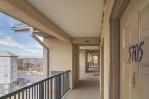 Ein Balkon oder eine Terrasse in der Unterkunft MVC - Unit 5705