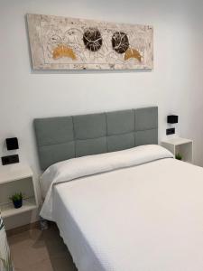 Postel nebo postele na pokoji v ubytování BAMBÚ SUP · Casa rural en Vejer con piscina privada + 31 fotografií