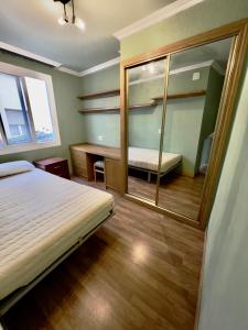 Postel nebo postele na pokoji v ubytování Centro Alicante apartamento entero