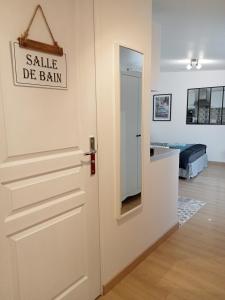 Fotografia z galérie ubytovania Charmant logement en plein centre de Mâcon v destinácii Mâcon