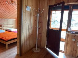 Postel nebo postele na pokoji v ubytování Kvasy 838 + 1 fotografie