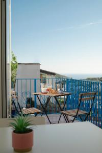 A balcony or terrace at Rusticano - intero appartamento