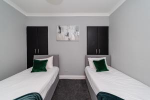 Легло или легла в стая в Cosy three bedroom flat next brighton seafront SLEEP 8