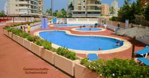 Basen w obiekcie Apartment Penthouse AMATISTA lub w pobliżu