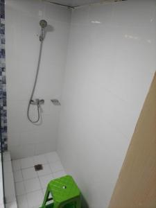 A bathroom at Lavish Condo @Carlos Residential