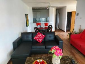 Гостиная зона в Amazing Beach View Apartments