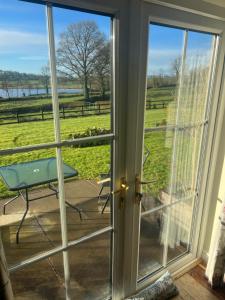 Afbeelding uit fotogalerij van Laraghson House in Enniskillen