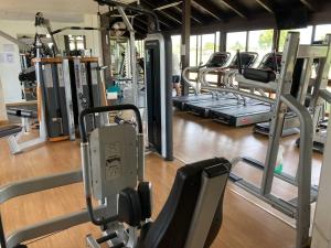 The fitness centre and/or fitness facilities at El Oasis de las Palmeras @ Roda Golf & Beach resort