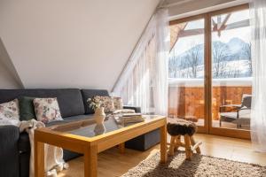 Posedenie v ubytovaní Apartamenty Jasiowe Turnie nr 3 i nr 10 Krupówki 3km