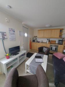 Η κουζίνα ή μικρή κουζίνα στο Ferienwohnung "Lützowhof"