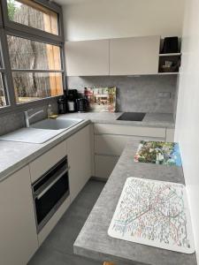 Fotografia z galérie ubytovania T1 à 5' de la gare, 25' de Paris v destinácii Verneuil-sur-Seine