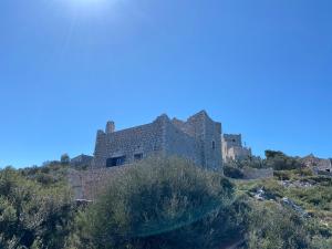 Foto da galeria de Taenarioum antico em Páliros