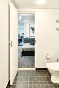 Postel nebo postele na pokoji v ubytování Lehola Apartment - kontaktivaba sissepääs