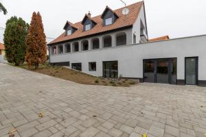 Budova, kde se bed and breakfast nachází